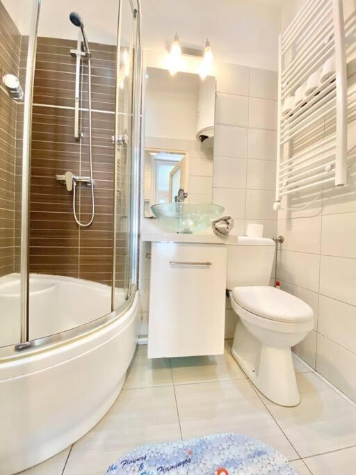 Cool! With Sauna And Private Garden Budapeste